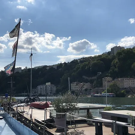Hotel L'oiseau Bleu Lyon